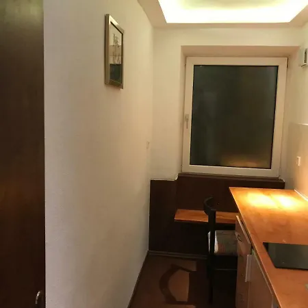 Tu Ferienzimmer In Stadtmitte 3*