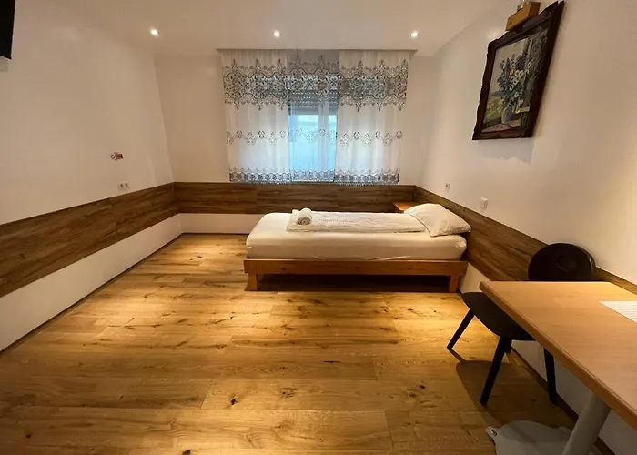 Tu Ferienzimmer In Stadtmitte Ulm